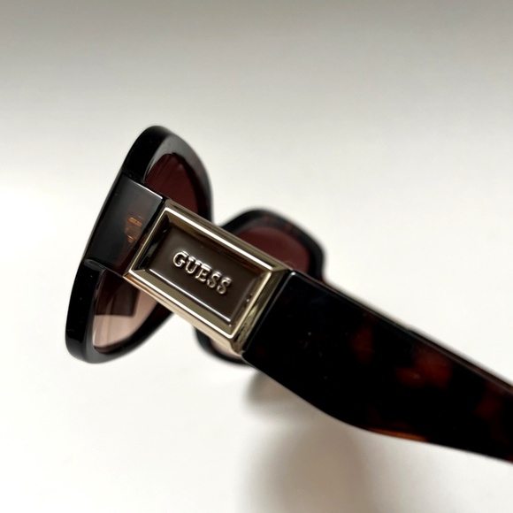 GUESS Butterfly Sunglasses GO00043 Acetate Tortoise Shell Logo Brown main image 7
